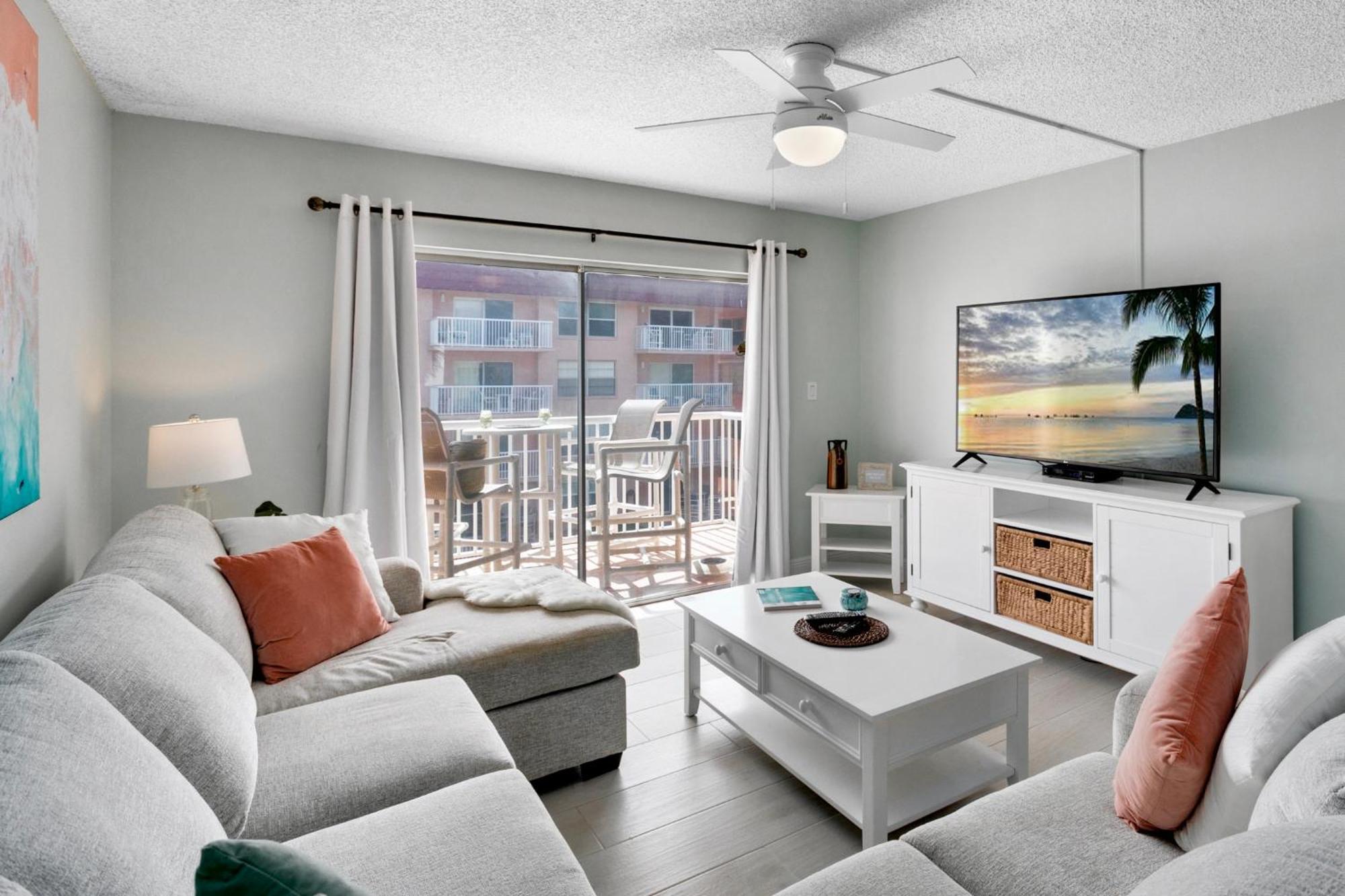 Spanish Main Cocoa Beach Room photo